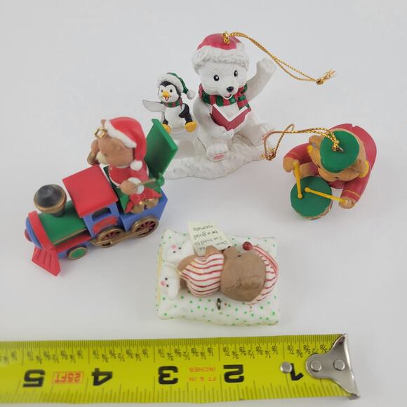 Vintage Christmas Bear Ornaments Lot - Bear w/ Penguin, Train, Sleeping, Drummer - Picture 7 of 7